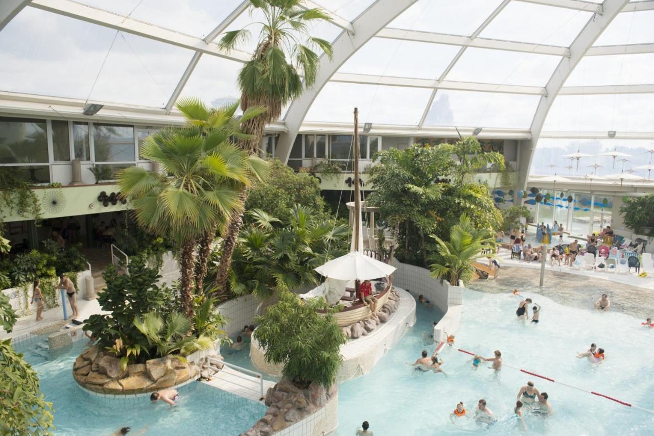 Vakantiehuis 6 Pers, Oostduinkerke Aan Zee Koksijde Esterno foto